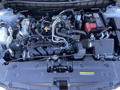 Used 2024 Nissan Altima 2.5 SV image 26