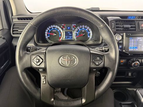 Used 2017 Toyota 4Runner TRD Pro AWD/4WD image 15