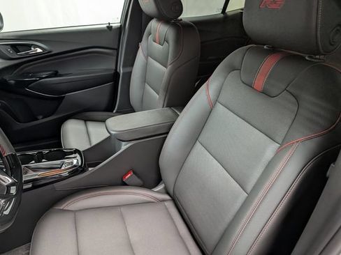 New 2026 Chevrolet Trax RS w/ Sunroof Package FWD image 10