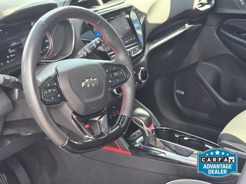 Used 2022 Chevrolet TrailBlazer RS w/ Sun and Liftgate Package FWD image 23