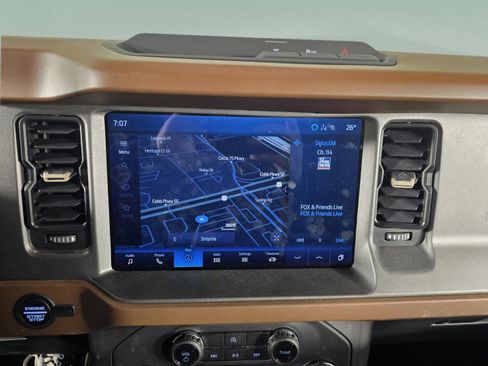 Used 2024 Ford Bronco Outer Banks image 13