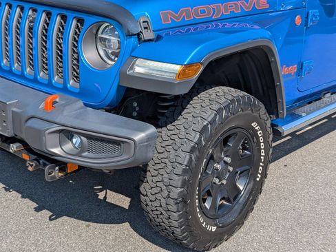 Used 2020 Jeep Gladiator Mojave w/ Dual Top Group AWD/4WD image 9