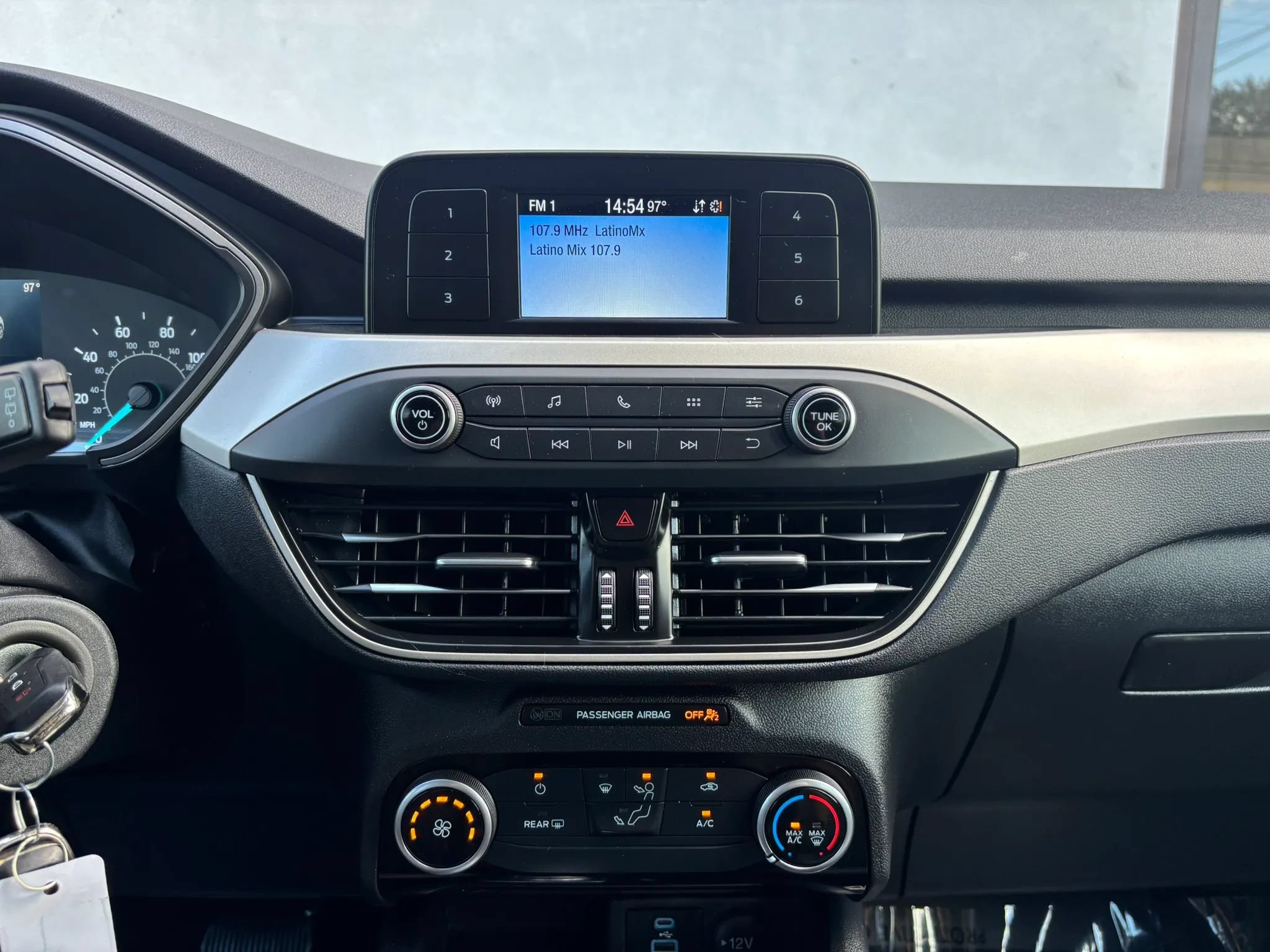 Used 2022 Ford Escape S AWD/4WD image 25