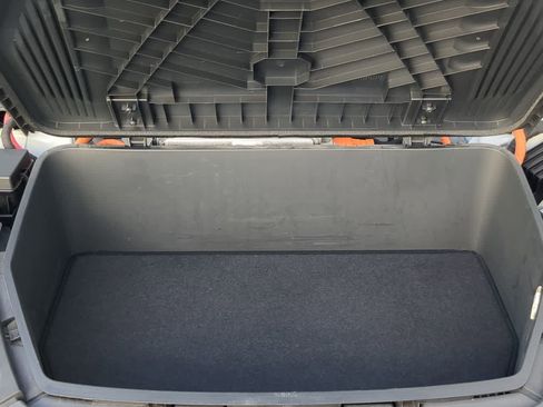 Used 2023 Audi e-tron S Premium Plus image 37