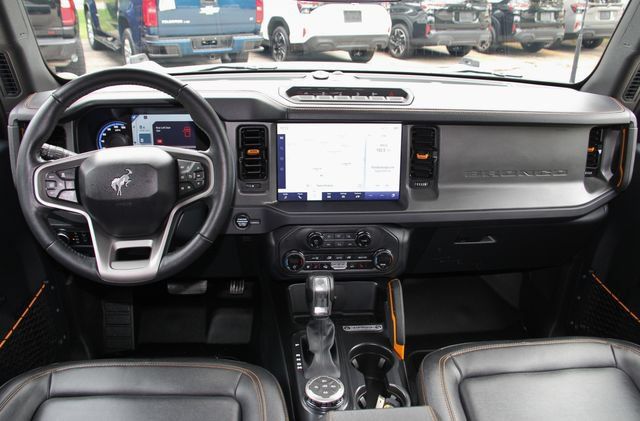 Used 2024 Ford Bronco Badlands AWD/4WD image 36