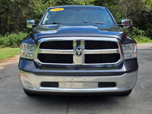 Used 2020 RAM 1500 Classic SLT image 2