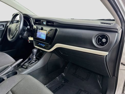 Used 2018 Toyota Corolla iM w/ All-Weather Mat Package FWD image 30