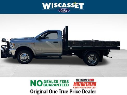 Used 2022 RAM 3500 Tradesman image 2