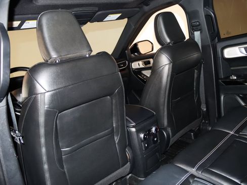 Used 2022 Ford Explorer ST w/ Equipment Group 401A AWD/4WD image 69