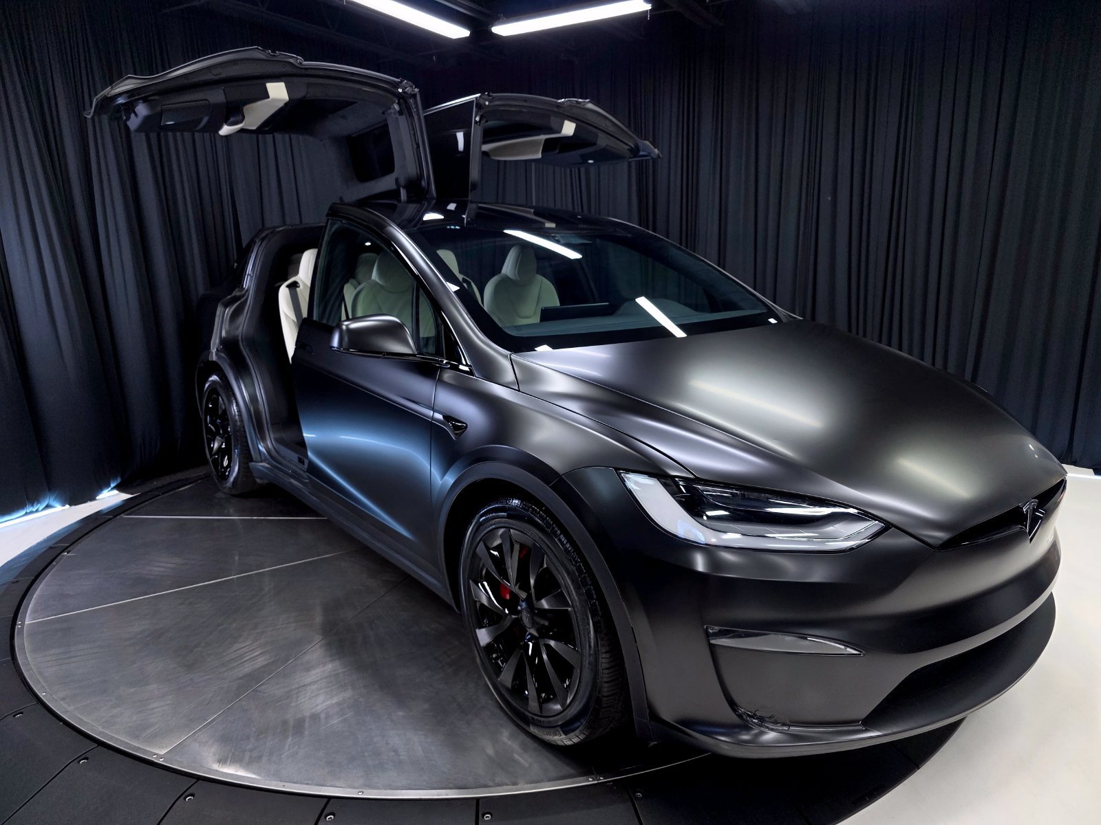 Used 2023 Tesla Model X Plaid AWD/4WD image 45