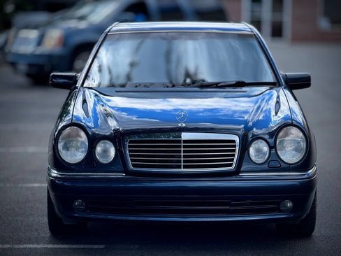 Used 1999 Mercedes-Benz E 55 AMG Sedan image 2