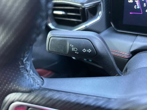 Used 2024 Ford Mustang GT Premium RWD image 23