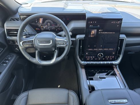 New 2026 GMC Yukon XL Denali w/ Sun & Power Step Package AWD/4WD image 18