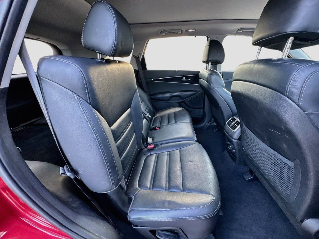 Used 2017 Kia Sorento EX w/ EX Advanced Touring Package FWD image 32