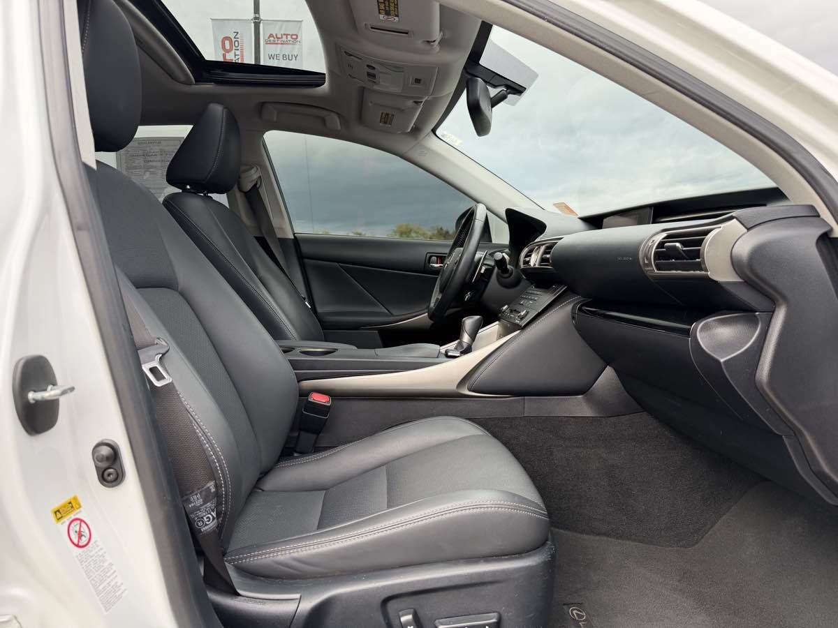 Used 2015 Lexus IS 250 w/ Navigation System Package RWD image 17