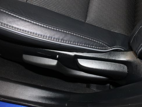 Used 2015 Toyota Corolla S image 10