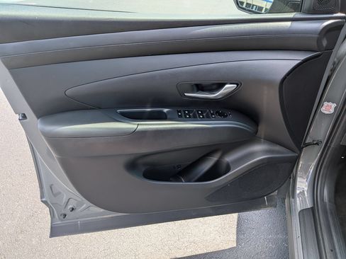 Used 2025 Hyundai Tucson SEL FWD image 11