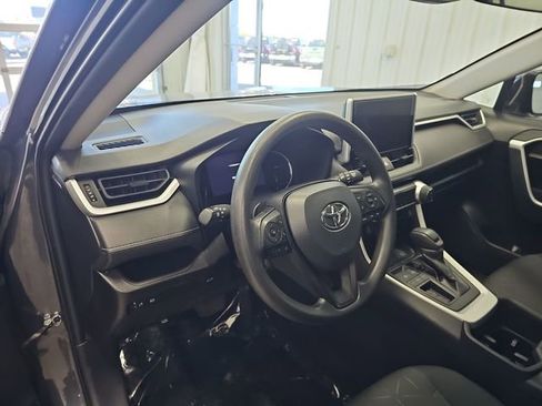 Used 2023 Toyota RAV4 XLE w/ Convenience Package FWD image 35
