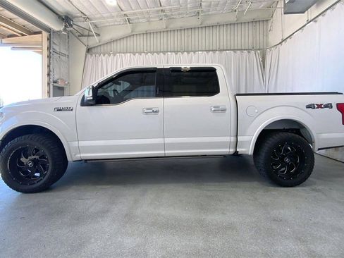Used 2018 Ford F150 Platinum w/ Equipment Group 701A Luxury image 26
