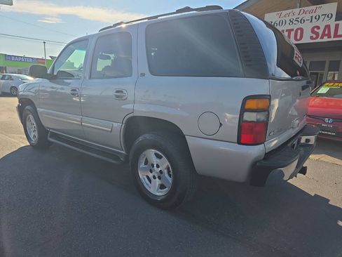 Used 2005 Chevrolet Tahoe LT w/ LT Preferred Equipment Group AWD/4WD image 5