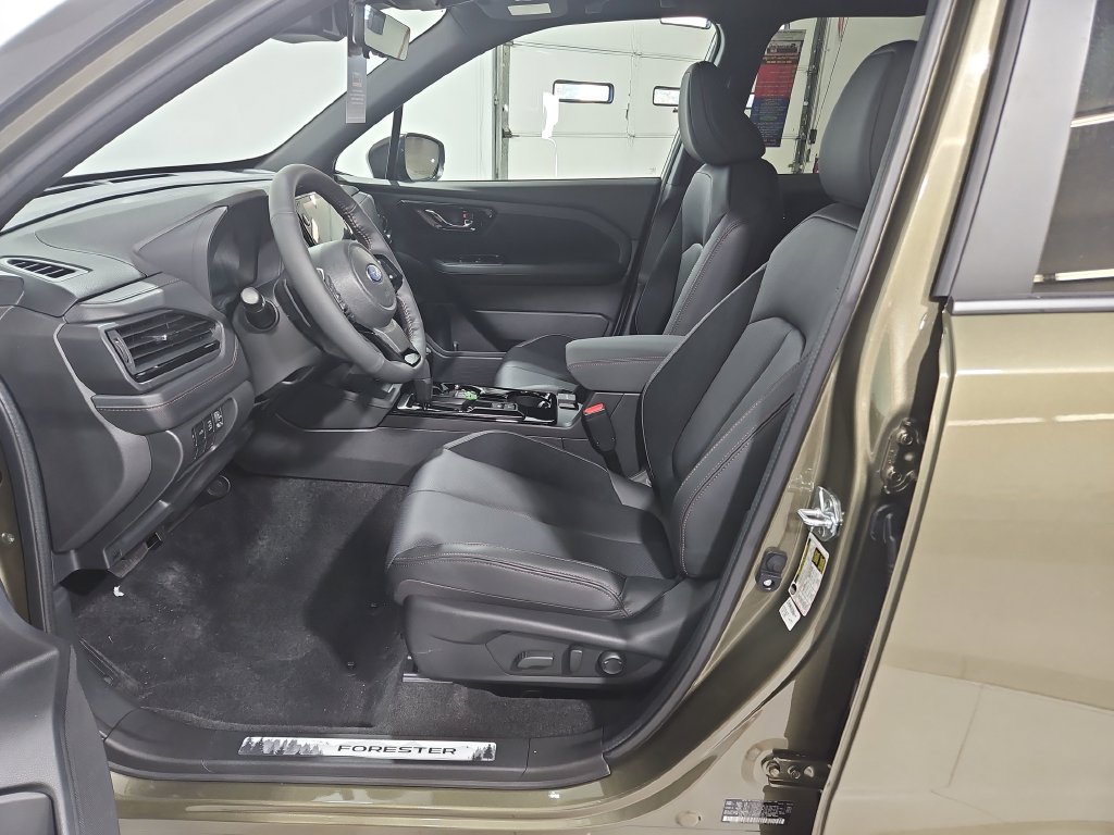 New 2026 Subaru Forester Touring AWD/4WD image 9