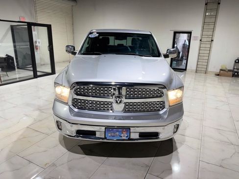 Used 2016 RAM 1500 Laramie w/ Convenience Group AWD/4WD image 2