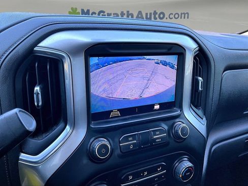Used 2020 Chevrolet Silverado 1500 LT w/ LT Value Package AWD/4WD image 17