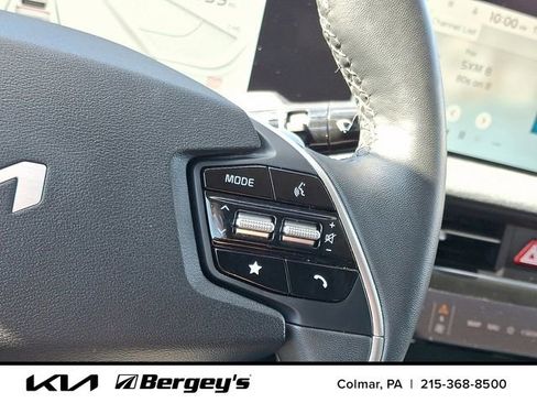 Used 2023 Kia EV6 Wind image 25