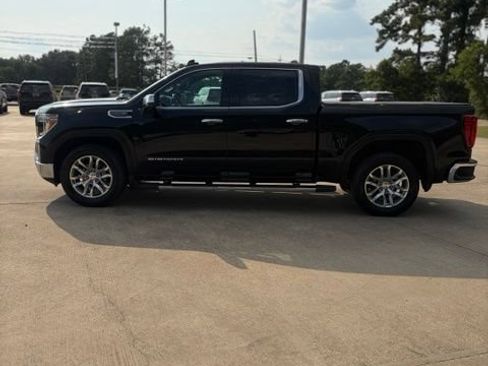 Used 2019 GMC Sierra 1500 SLT w/ SLT Premium Plus Package RWD image 2