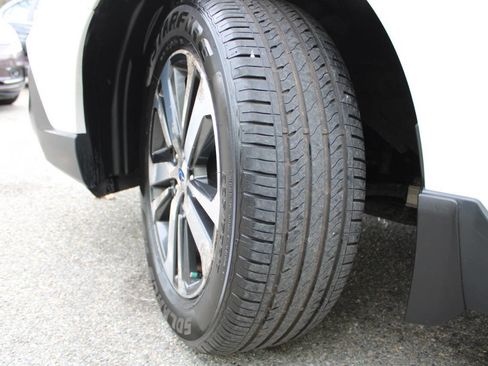 Used 2019 Subaru Outback 2.5i Limited image 19