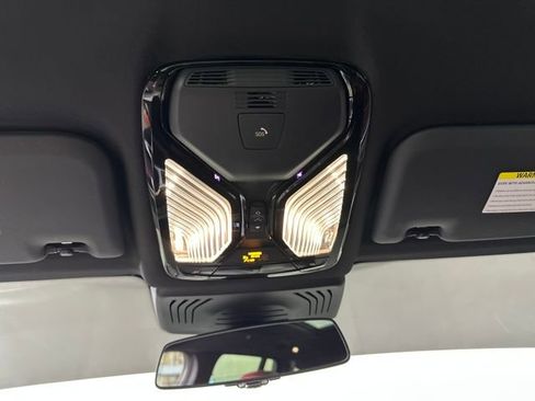 Used 2024 BMW X3 xDrive30i w/ Premium Package w/ZPA image 24