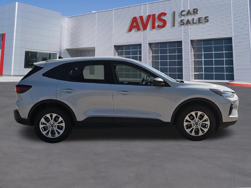 Used 2025 Ford Escape Active AWD/4WD image 4
