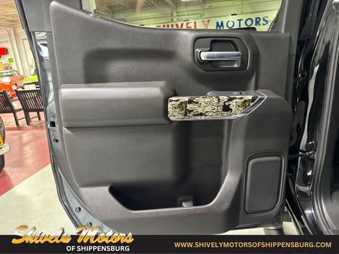 Used 2021 Chevrolet Silverado 1500 Custom Trail Boss w/ Realtree Special Edition AWD/4WD image 28