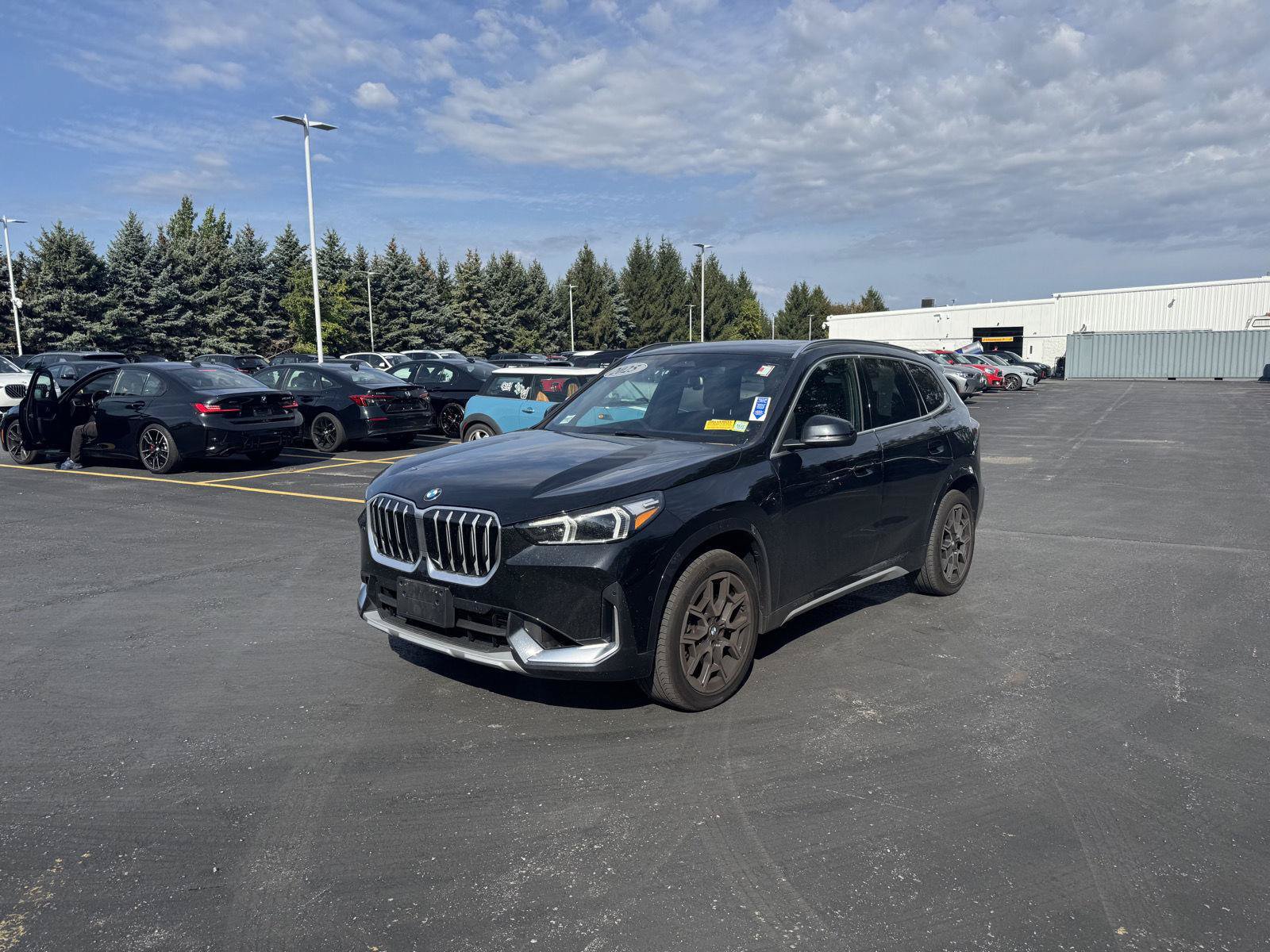 Used 2025 BMW X1 xDrive28i w/ Convenience Package AWD/4WD image 7