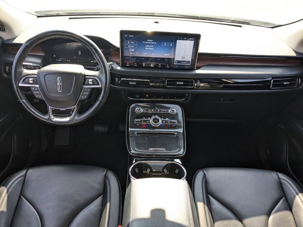 Used 2023 Lincoln Nautilus Reserve FWD image 15
