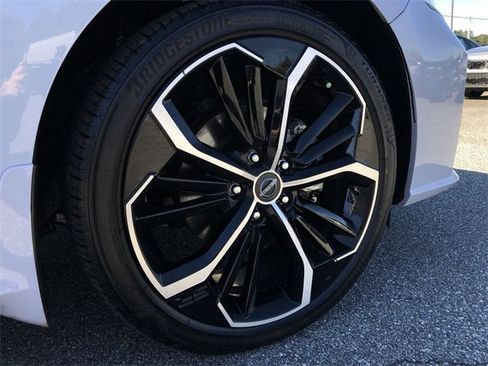 Used 2023 Nissan Altima 2.5 SR w/ SR Premium Package image 10