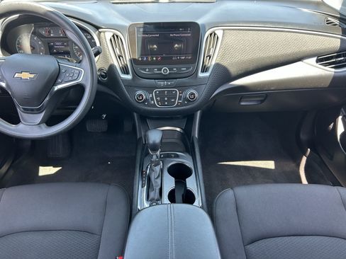 Certified 2024 Chevrolet Malibu LT FWD image 14