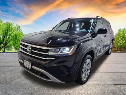 Certified 2023 Volkswagen Atlas SE w/ Panoramic Sunroof Package AWD/4WD image 8