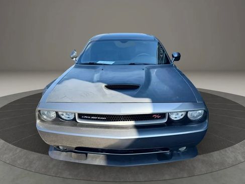 Used 2012 Dodge Challenger R/T RWD image 6