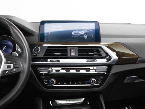 Used 2019 BMW X4 xDrive30i w/ Convenience Package image 16