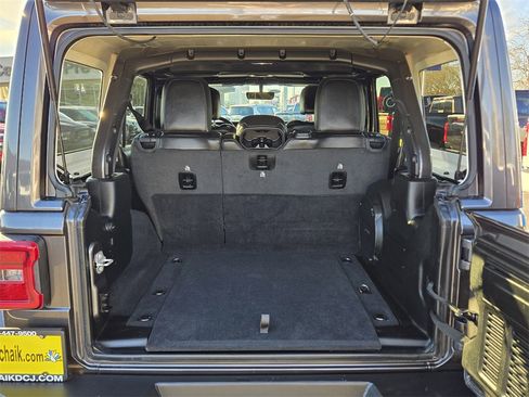 Used 2020 Jeep Wrangler Unlimited Rubicon image 10