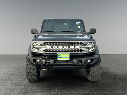 Used 2025 Ford Bronco Badlands AWD/4WD image 3