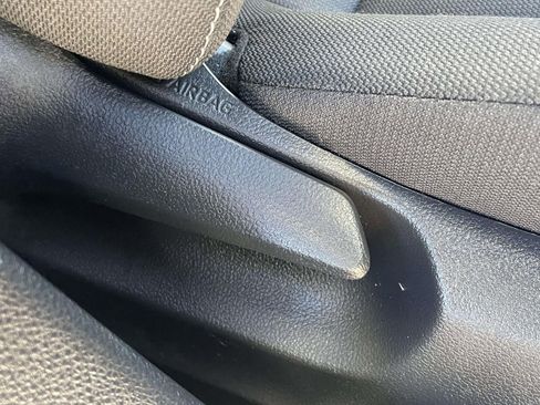 Used 2024 Toyota Corolla LE image 13