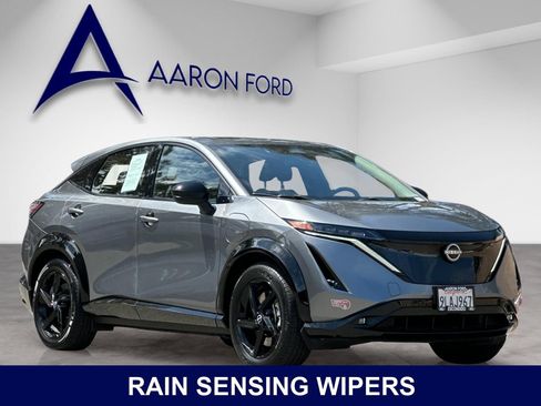 Used 2023 Nissan Ariya AWD image 8