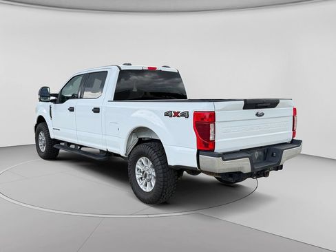 Used 2022 Ford F250 XLT AWD/4WD image 5
