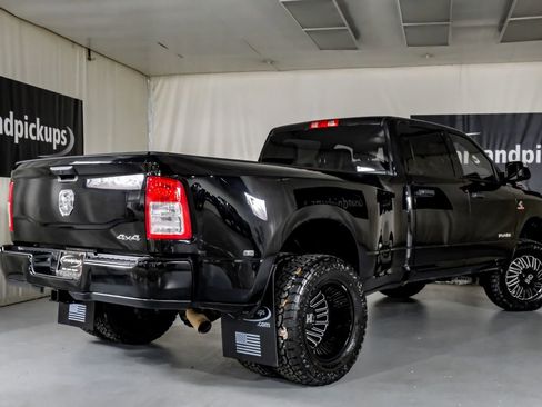 Used 2022 RAM 3500 Tradesman AWD/4WD image 9