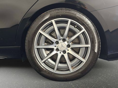 Used 2025 Mercedes-Benz C 43 AMG 4MATIC Sedan image 16
