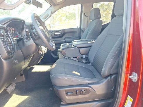 Used 2022 Chevrolet Silverado 1500 Custom w/ Safety Confidence Package image 20