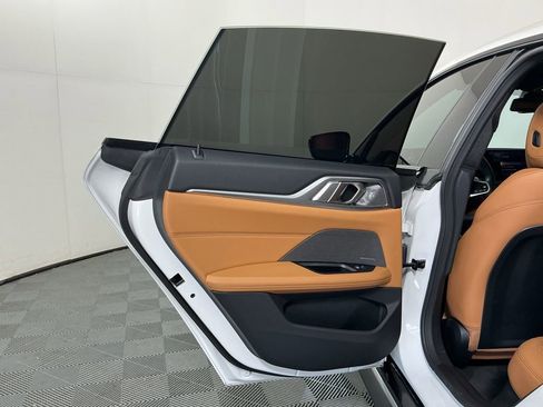 Certified 2025 BMW 430i w/ M Sport Package image 25