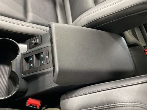 Used 2024 Ford Bronco Big Bend AWD/4WD image 44